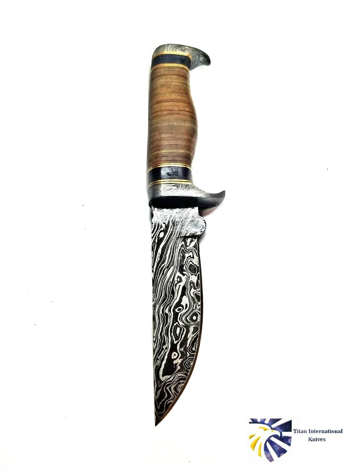 DAMASCUS KNIFE/ Titan/ Camp/ Hunting Knife / Leather Handel