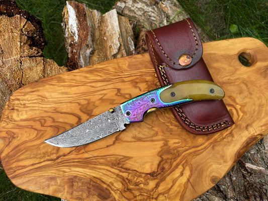 Damasucs Pocket Knife exquisite engrave bolster Titan TF-015