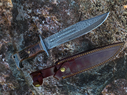 Damascus Steel Americano Bowie/Engraved Eagle